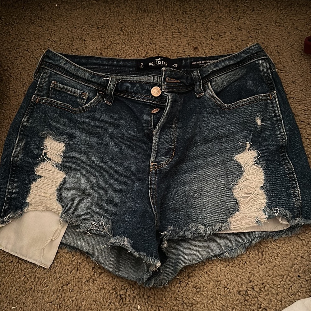 Hollister denim high waisted boyfriend shorts size 29